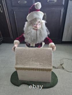 1950s 29 HAROLD GALE STORE DISPLAY SANTA TREASURE CHEST