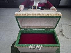 1950s 29 HAROLD GALE STORE DISPLAY SANTA TREASURE CHEST