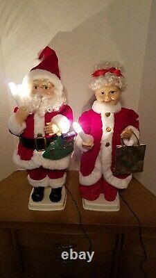 1990 Telco Motionette Santa Claus And Mrs. Claus 24 Motorized Figures in Box