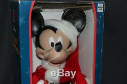 1996 Mickey Mouse Santa's Best Animation Disney Animated 20 Figure NEW & RARE