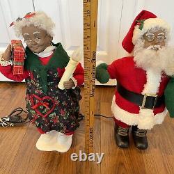 1999 Holiday Creations African American Animated Santa Mrs Claus Telco Style AA