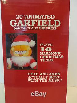 20 Animated Garfield Santa Claus Figurine