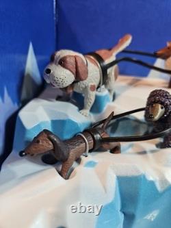 2002 Rudolph Yukon's Sled & Dog Team Collector Set NIB