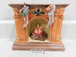 2003 Heritage Mint LTD Porcelain Christmas Setting Santa Fireplace Tree 11 PC