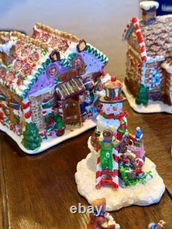 2005 Gingerfrost Lane Lot Of 37 Christmas Village Houses & Figurines Greenbrier