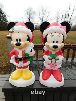 2019 Gemmy Lighted Christmas Blowmold Disney Mickey and Minnie NOS