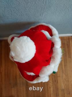 32 VTG 2004 AnnaLee CAROLING Mrs Claus Doll Christmas Classic Jinglebell