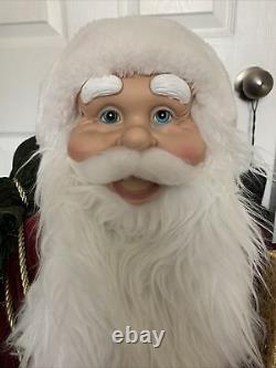 36 Vintage Animated Santa Claus with Gift! MINT WORKS PERFECT