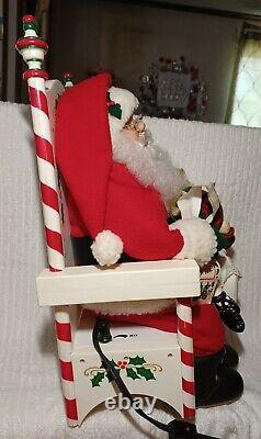 Animated SANTA Christmas 1993 Girl on Lap Holiday Creations Motionette Musical