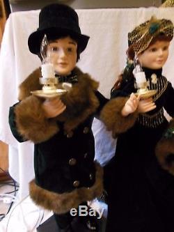 Animated Victorian Couple Holiday Animated Moving 26 Figures Traditions