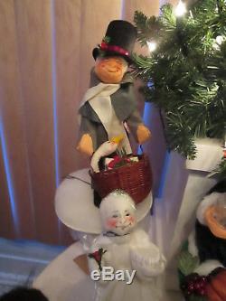 Annalee Dicken's Scrooge The Christmas Carol Series Complete Set +2 Carolers