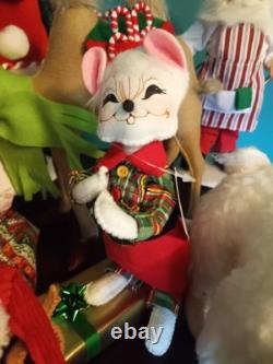 Annalee Dolls Christmas Vintage LOT Santas, Ms Claus, Elves, Camel, Baskets, etc