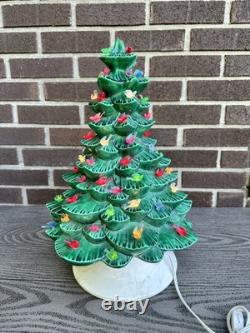 Arnel's Vintage 1970's Light Up Ceramic Christmas Tree 16 With Bird Lights