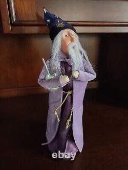 Byers Choice Christmas Caroler Halloween Wizard Purple Potions Rare