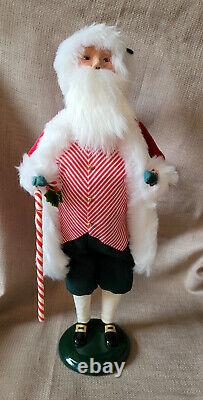 Byers' Choice Christmas Carolers Mr. & Mrs. Santa Claus set Candy Cane signed