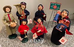 Byers Choice Salvation Army Lot of 6 Carolers (2000-2005) plus sign (no kettle)