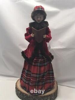 Christmas Raz Imports Victorian Carolers Set Of Four Excellent Condition