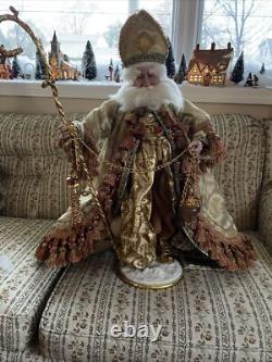 Classic Antique Santa From The Robert's Collection 25 Tall