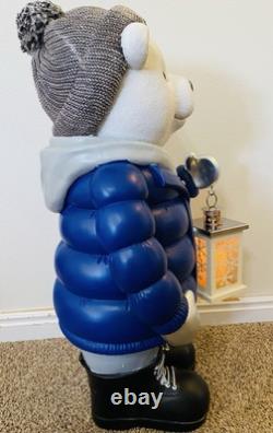 Costco 28 Hooded Polar Bear door greeter With LED Lamp & Original Box