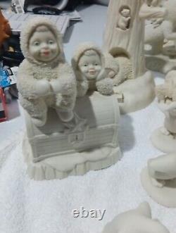 Department 56 Snowbabies Lot of 30. No Box