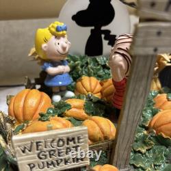 Dept 56 The Great Pumpkin Charlie Brown! Peanuts Halloween Figurine Lit Video