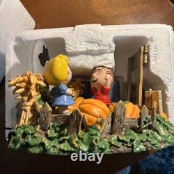 Dept 56 The Great Pumpkin Charlie Brown! Peanuts Halloween Figurine Lit Video