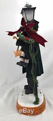 Dicken's Christmas Carol Bob Cratchit Tiny Tim Tablepiece Animated Musical 22