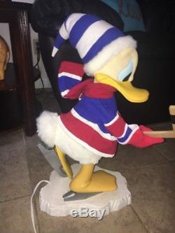 Disney Animated Christmas Holiday Doald Duck Motionette Hockey Stick