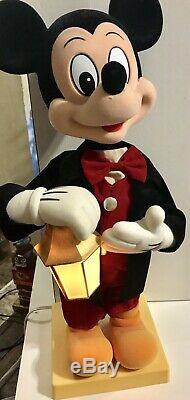Disney Mickey Animated Christmas 22 Inch Lighted Musical Telco Motionette Mint
