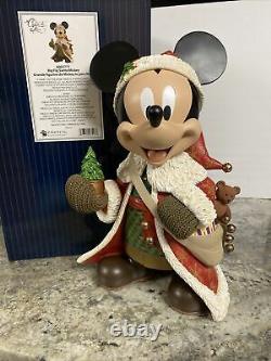 Disney Showcase Couture de Force Big Fig Santa Mickey Mouse NIB 15 Door Greeter