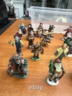 Duncan Royale History of Santa Miniature Figures 3 inch Lot of 24