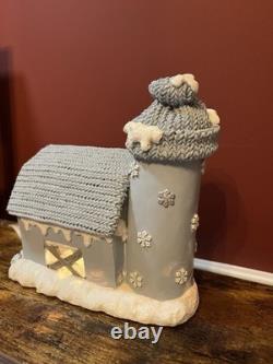 Encore 2000 Snow Buddies Snowville Barn & Silo #94931 With 6 Minis Rare