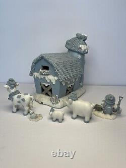 Encore 2000 Snow Buddies Snowville Barn with Silo #94934 Rare 5 Minis