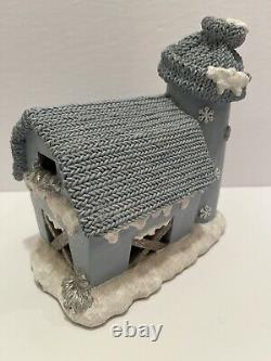 Encore 2000 Snow Buddies Snowville Barn with Silo #94934 Rare 5 Minis