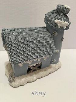 Encore 2000 Snow Buddies Snowville Barn with Silo #94934 Rare 5 Minis