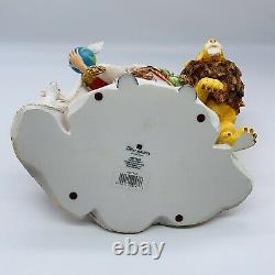 Enesco Gallery of Art The Gift of Peace Bearing Peaceful Tidings Figurine 10