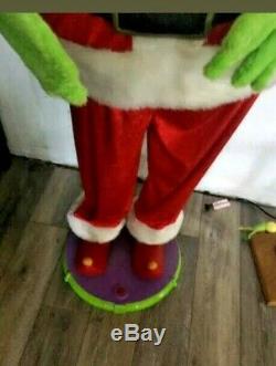 Excellent LIFE SIZE 5 FOOT 2 GRINCH THAT STOLE CHRISTMAS HOLIDAY PROP Animated