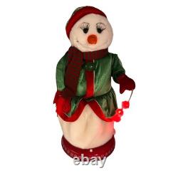 Gemmy 2004 Snowflake Spinning Mrs Snowwoman Sings Santa Baby Dancing Works
