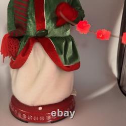 Gemmy 2004 Snowflake Spinning Mrs Snowwoman Sings Santa Baby Dancing Works