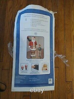 Gemmy LifeSize Santa Karaoke Dancing Fur/Velvet Suit Christmas Motion Sensor 5ft