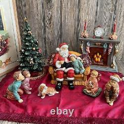 Grandeur Noel 2002 Porcelain Santa Scene Collector's Edition Complete In Box