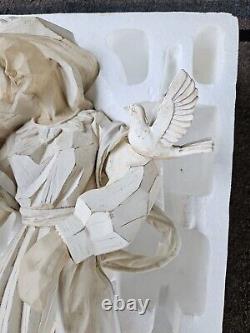 Grandeur Noel 2003 Large Carved Angel Sculpture withBox Metal Wings