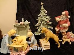 Grandeur Noel Porcelain Christmas Scene 2001 Collector Edition Santa Dog with Box