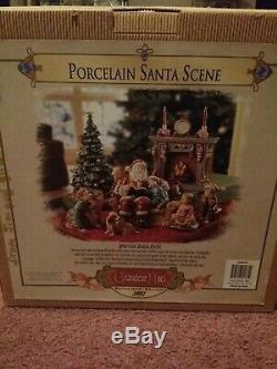 Grandeur Noel Porcelain Santa Scene Collector's Edition 2002 New