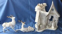 Grandeur Noel Santa 3 Pc Set 2003 Reindeer Girl Dog Peek JG0140 White Porcelain