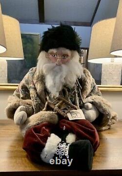 Heart Warmers Hand Crafted' Old Tymey Santa' Christmas Decoration Huge 20