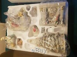 Heritage Mint LTD 11 Piece Porcelain Christmas Setting Set MINT CONDITION