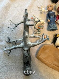 Huge Lot Memory Lane SANTA CLAUS IS COMING TO TOWN Figures Warlocks & Many More