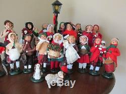 Large lot of VINTAGE BYERS CHOICE CAROLER DOLL COLLECTION LOT OF 22