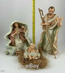 Lenox A King is Born Nativity Holy Family MARY JOSEPH & BABY JESUS